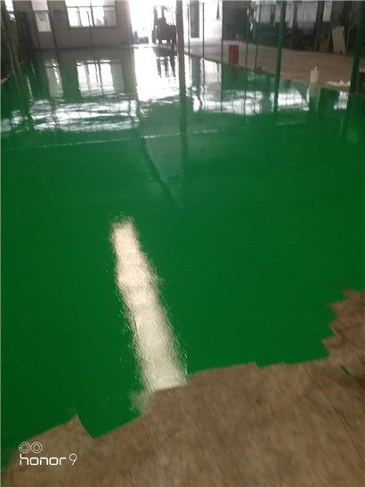 秀峰下面我给你一份非常实用、地坪漆施工翻新